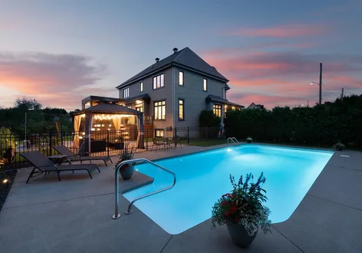 Maison à vendre - 3216 Rue Alfred-Desrochers, Sherbrooke, J1K 3C6