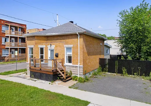 Maison à vendre - 2213 Av. Defond, Shawinigan, G9N 2T7