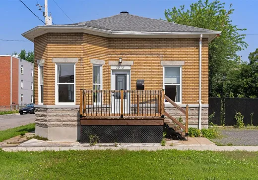 Maison à vendre - 2213 Av. Defond, Shawinigan, G9N 2T7