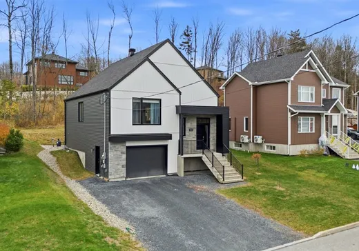Maison à vendre - 1923 Rue de Montbert, Sherbrooke, J1G 5E8