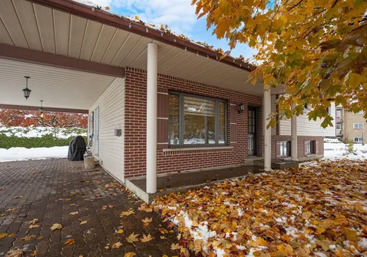 Maison à vendre - 2445 Rue Decelles, Saint-Hyacinthe, J2S 8B3