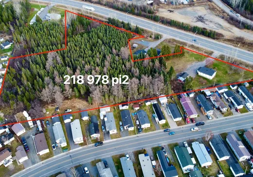 Maison à étages à vendre - 1855 Boul. Laure, Sept-Îles, G4R4K1