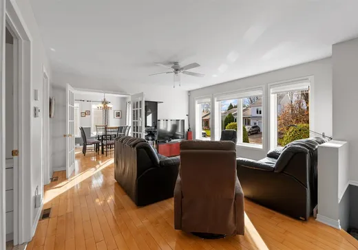 Maison à vendre - 793 Rue des Pinsons, Saint-Jérôme, J7Z 6Y6