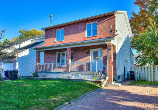 Maison à étages à vendre - 3298 Rue Élodie, Laval (Chomedey), H7P5N3