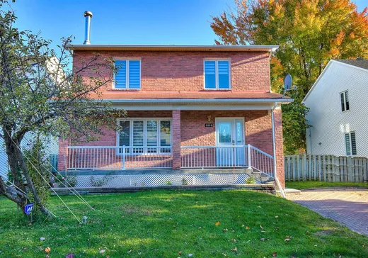 Maison à vendre - 3298 Rue Élodie, Laval (Chomedey), H7P 5N3