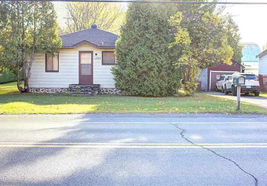 Bungalow à vendre - 1364 Ch. d'Oka, Oka, J0N1E0