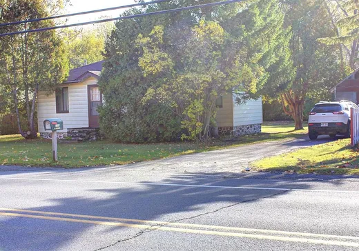 Maison à vendre - 1364 Ch. d'Oka, Oka, J0N 1E0