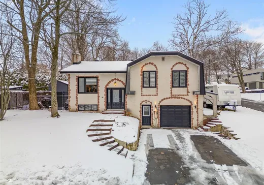 Maison à vendre - 78 Rue du Coteau-Laliberté, Lévis, G6V 6W4