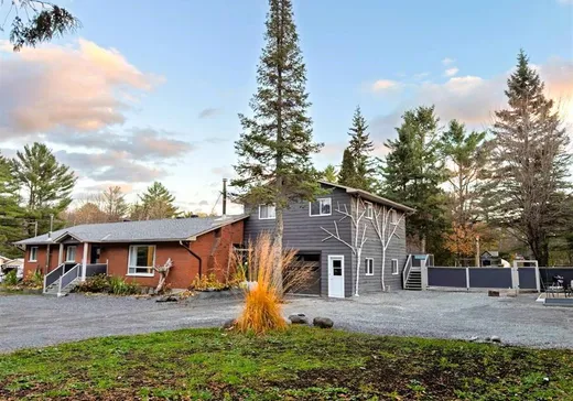 Maison à étages à vendre - 4 Ch. Larouche, Chelsea, J9B1T7