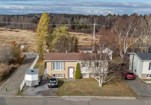 Bungalow à vendre - 658 Rue des Fleurs, Rimouski, G5L7Y7