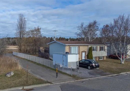 Maison à vendre - 658 Rue des Fleurs, Rimouski, G5L 7Y7