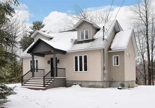 Maison à vendre - 184 Rue Lajeunesse, Saint-Colomban, J5K 2A1