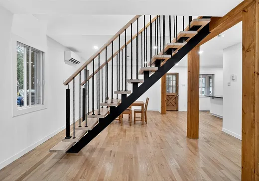 Maison à vendre - 4 Rue Labonté, Sainte-Thérèse, J7E 3N1