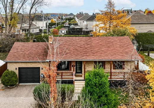 Maison à vendre - 169 Rue Jeannotte, Mont-Saint-Hilaire, J3H 5G2