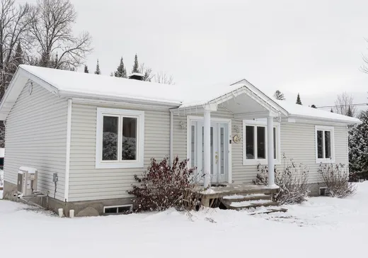 Maison à vendre - 174 Tsse du Jardin, Mont-Laurier, J9L 0E7