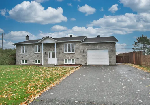 Maison à vendre - 2800 Av. Scott, Saint-Hyacinthe, J2R 1K7