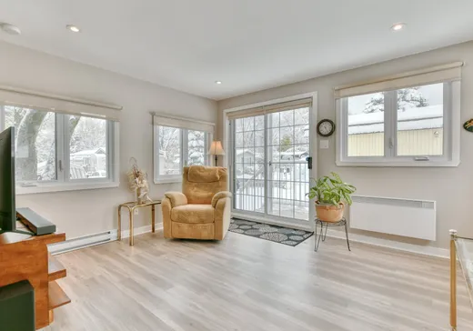 Maison à vendre - 543 26e avenue du Domaine, Sainte-Marthe-sur-le-Lac, J0N 1P0