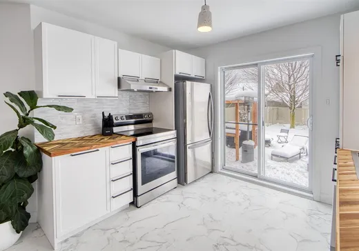 Maison à vendre - 94 Rue Doré, Victoriaville, G6T 2H8