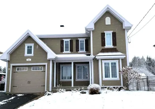 Maison à étages à vendre - 195 Rue des Erables, St-Henri-de-Levis, G0R3E0