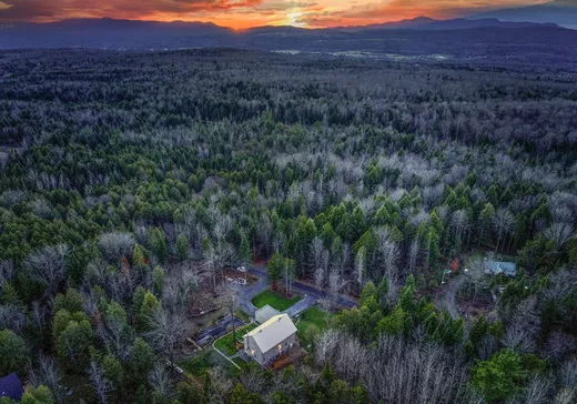 Maison à vendre - 21 Ch. de la Source, Mansonville, J0E 1X0