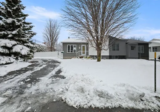Maison à vendre - 2 Rue du Curé-Laflèche, Victoriaville, G6S 1H8