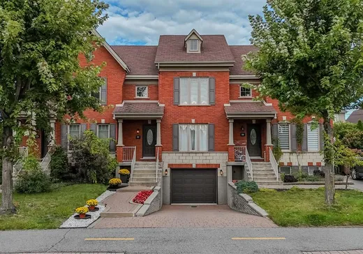 Maison à étages à vendre - 77 Av. Fouquet, Candiac, J5R0E4