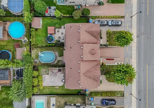 Maison à vendre - 77 Av. Fouquet, Candiac, J5R 0E4