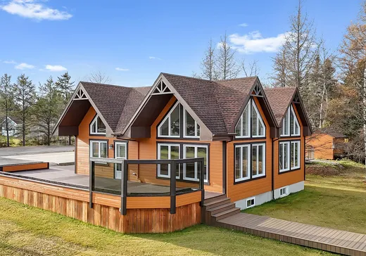 Maison à vendre - 34B Rue Principale E., Rimouski, G0L 1B0