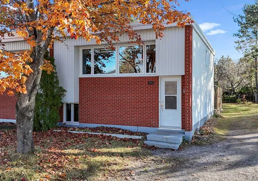Maison à étages à vendre - 381 Rue St-René, Rimouski, G5L4V8