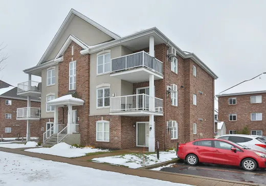 Condo à vendre - 328 Boul. St-Luc, Saint-Jean-sur-Richelieu, J2W 3B9