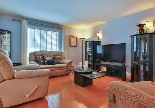 Condo à vendre - 328 Boul. St-Luc, Saint-Jean-sur-Richelieu, J2W 3B9