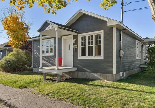 Bungalow à vendre - 2000 110e Avenue, Shawinigan-Sud, G9P1Y3