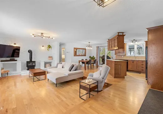 Maison à vendre - 3045 Av. St-Augustin, Lévis, G6Z 2L1