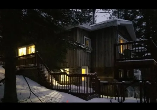 Maison à vendre - 2930 Ch. d'Entrelacs, Entrelacs, J0T 2E0