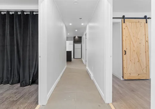 Maison à vendre - 114 Rue des Pins, Saint-Jérôme, J7Z 1C3