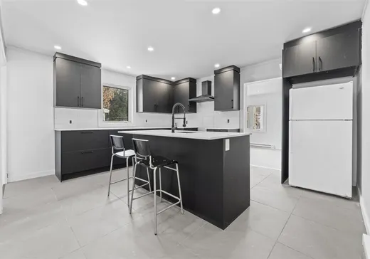 Maison à vendre - 114 Rue des Pins, Saint-Jérôme, J7Z 1C3