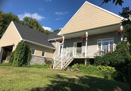 Bungalow à vendre - 18 Rue du Vieux-Verger, Brownsburg-Chatham, J8G2R1