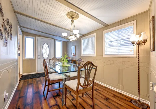 Maison à vendre - 559 29e avenue du Domaine, Sainte-Marthe-sur-le-Lac, J0N 1P0