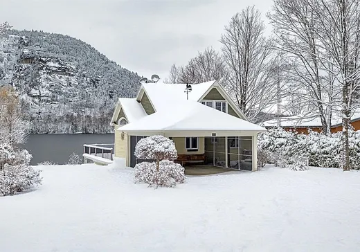 Maison à vendre - 711 Ch. Maurais, Coaticook, J1A 2S4