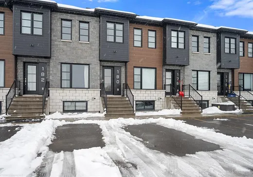 Bungalow à vendre - 180 Rue Ste-Anne, Saint-Jacques, J0K2R0