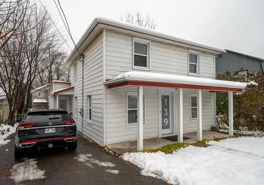 House for sale - 139 Boul. Curé-Labelle, Laval (Sainte-Rose), H7L 2Z1