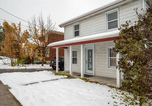 House for sale - 139 Boul. Curé-Labelle, Laval (Sainte-Rose), H7L 2Z1