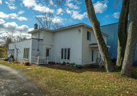 House for sale - 180 Boul. Ste-Rose, Laval (Sainte-Rose), H7L 1L4