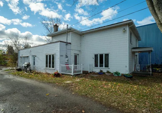 House for sale - 180 Boul. Ste-Rose, Laval (Sainte-Rose), H7L 1L4