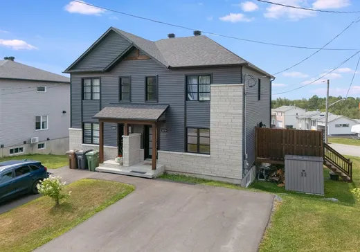 Two or more stories for sale - 2270 Rue Montante, Sherbrooke, J1H6M2