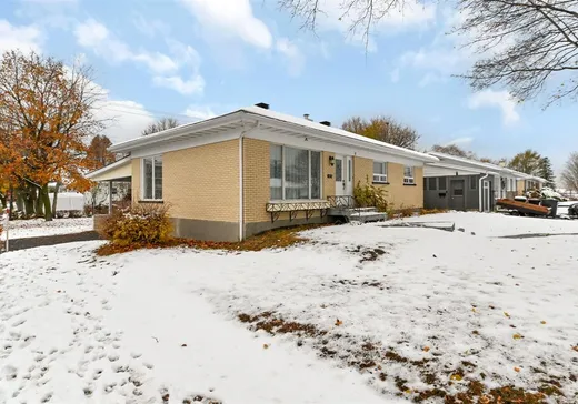 Bungalow à vendre - 615 Rue de Verdun, Lévis, G6V6J1