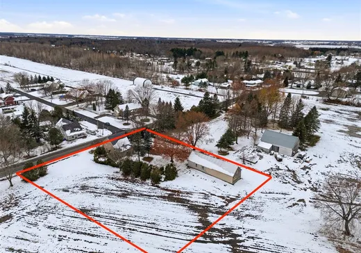 House for sale - 220 Ch. Tourville, St-Nicephore, J2A 3X5