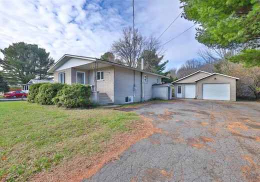 Maison à vendre - 81 Rg Ste-Anne, St-Francois-Du-Lac, J0G 1M0