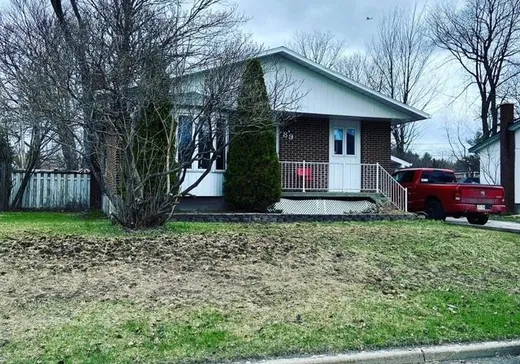 Bungalow à vendre - 89 Rue des Colibris, Lachute, J8H3Z7