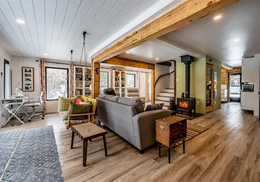 House for sale - 1010 Av. Muguette, St-Élie-de-Caxton, G0X 2N0